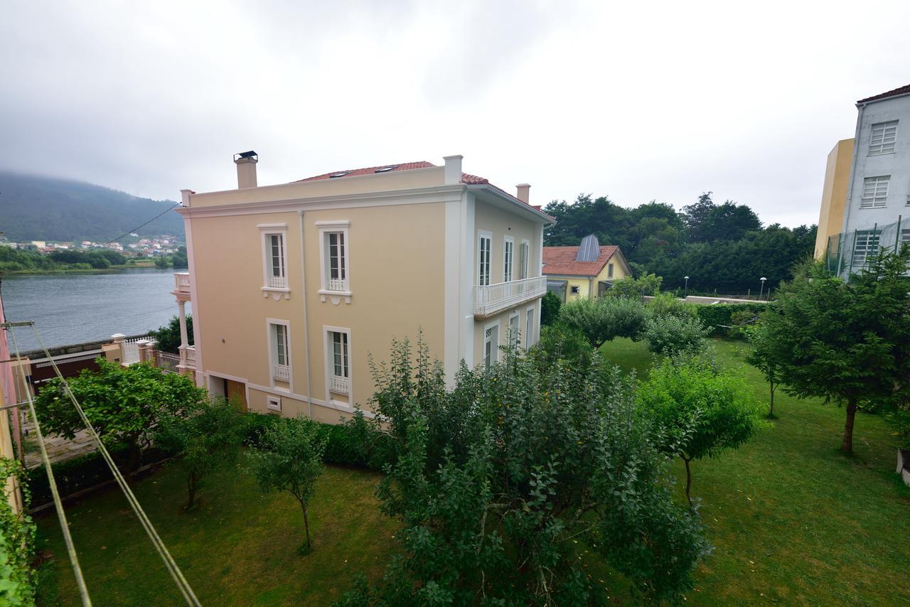 Pension Elisardo Noia Buitenkant foto