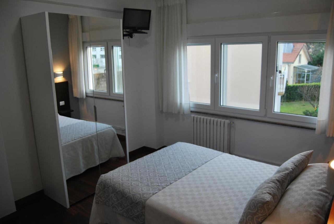 Pension Elisardo Noia Buitenkant foto